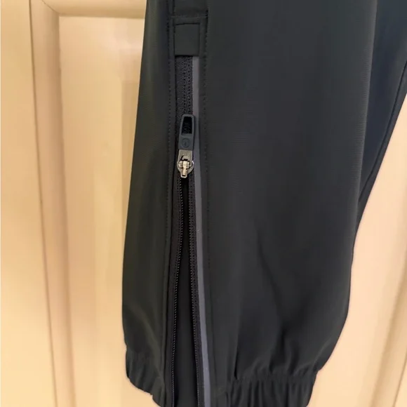 Lululemon Men’s Surge Jogger *Tall* Size M | Smoked Spruce - Picture 8 of 9